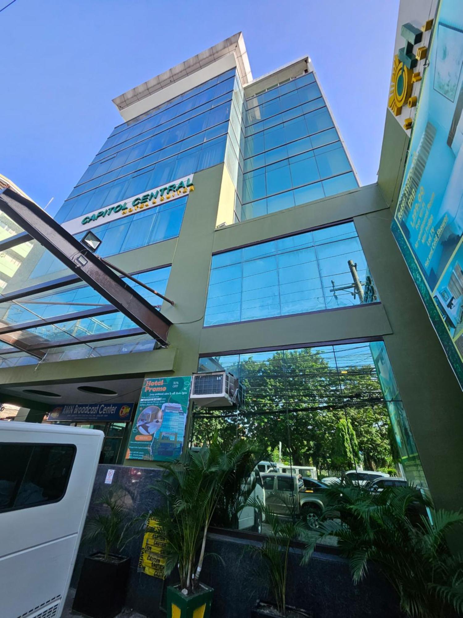 Cebu Capitol Central Hotel Exterior foto